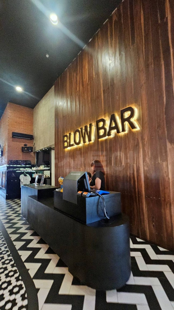  발리 스미냑 BLOW BAR