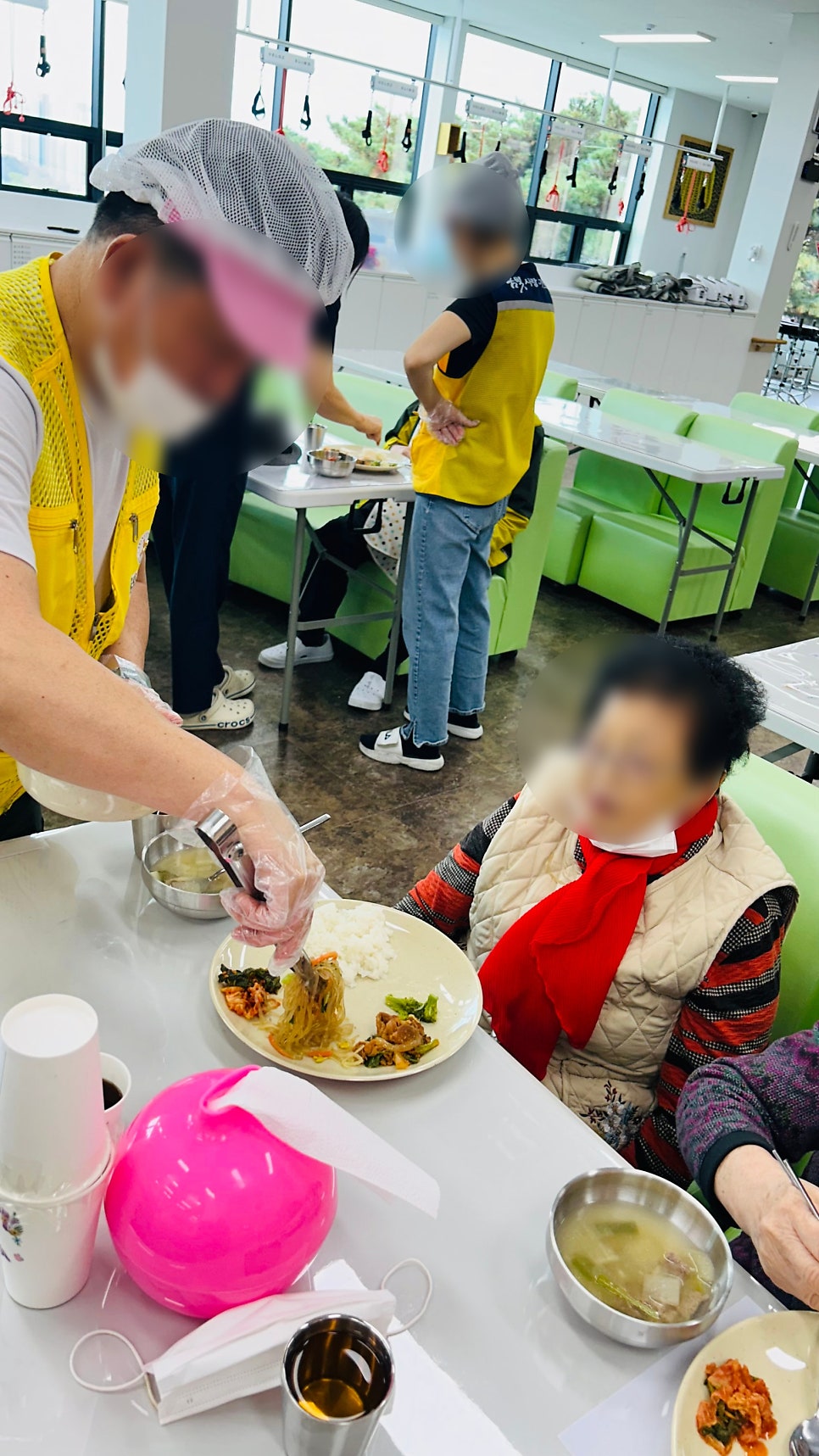 [보령시웅천주간보호센터] 행복한 생신잔치를 선물하는 금빛사랑주야간보호센터