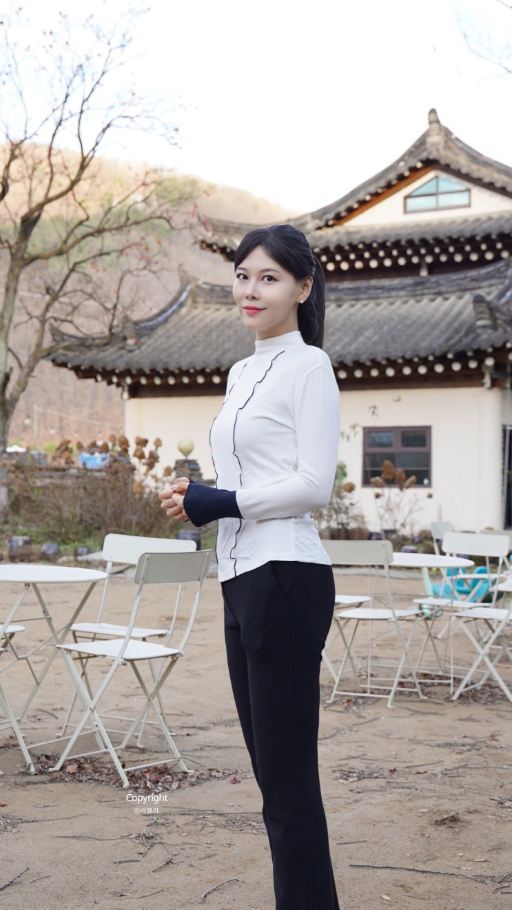 여성의류 디자이너브랜드 페리메라 데일리룩 이너 반목폴라티 추천 여성의류 디자이너브랜드 페리메라 데일리룩 이너 반목폴라티 추천