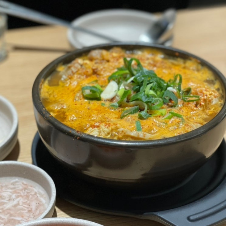  신중동역 맛집 부천 순대국 두진옥 순대국밥 부천본점