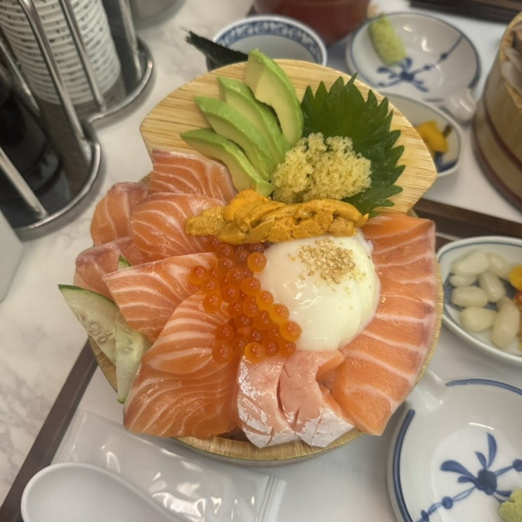 신사역 맛집 카이센동우니도