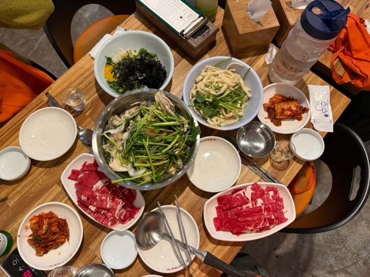  여의도 칼국수 맛집 _ 샤브샤브로 유명한 또간집에 방영 된 가양칼국수버섯매운탕
