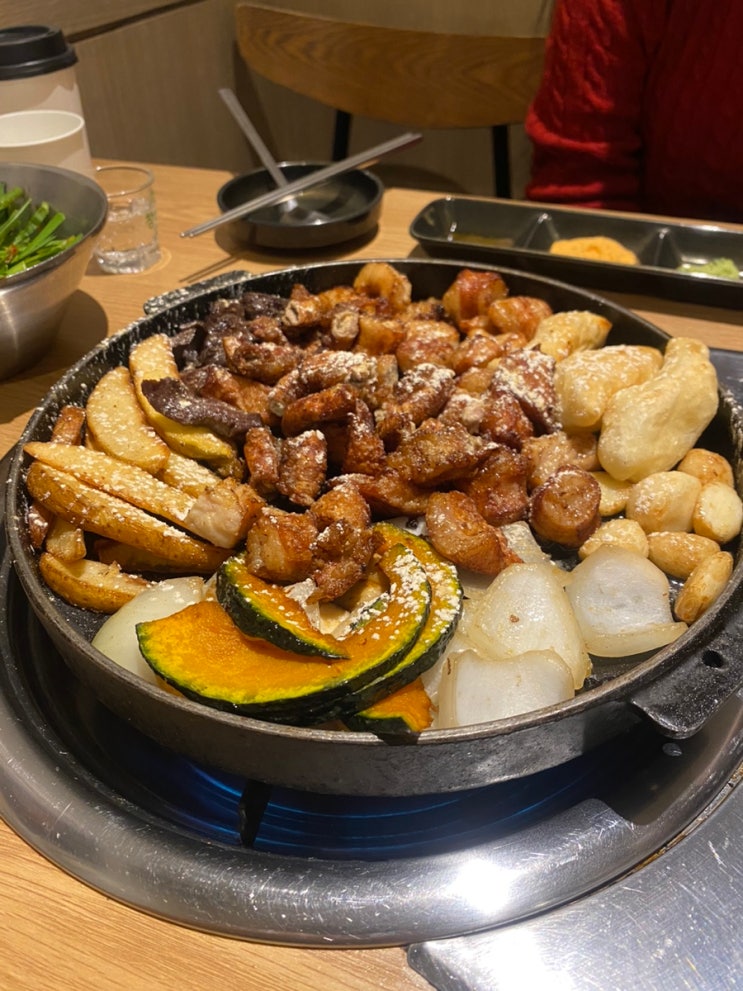  왕십리 혜원소곱창 2차술집 왕십리 맛집 소곱창 모듬구이 리코타치즈막걸리 와인 소곱창궁합