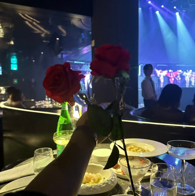 파라다이스시티 그랜드크로마 부트레그쇼, 환상적이고 특별한 공연
