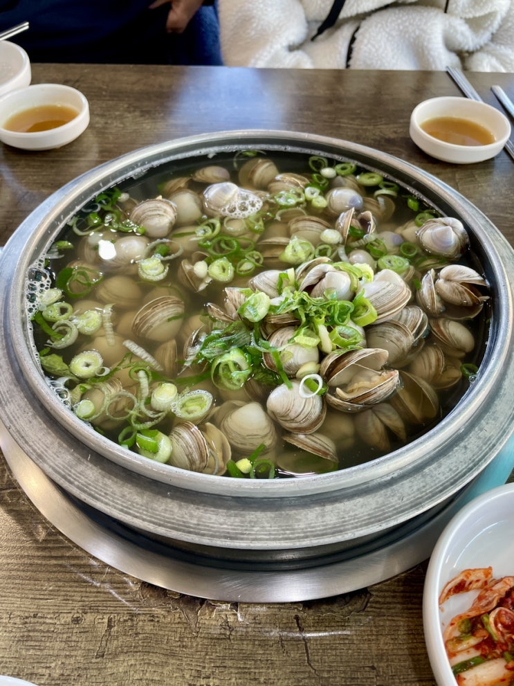 여긴 진짜다 물총탕 동죽조개탕 인생칼국수 세종복칼국수 / 천안식후감