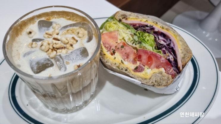 연천맛집 베이커리 대형 카페 율믜당