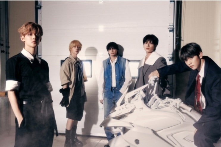 TXT, 美 ‘<b>빌보드</b> 뮤직 어워드’ 2년 연속 노미네이트…3개... 