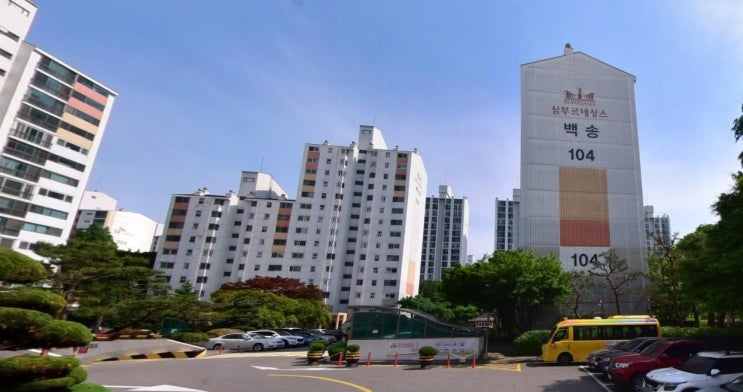  1기 신도시 33년만에 재건축 시동...선도지구 3만6000여 가구 선정