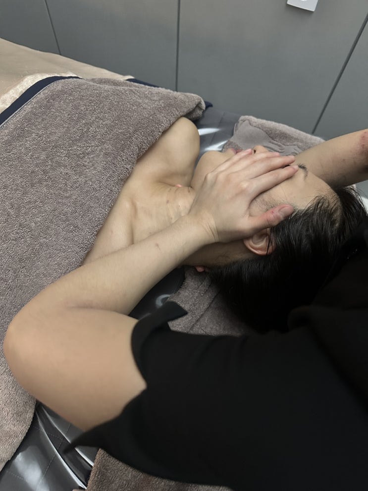  시청 피부관리 결이고은에스테틱 작은얼굴관리 팔자주름 승모근박살까지