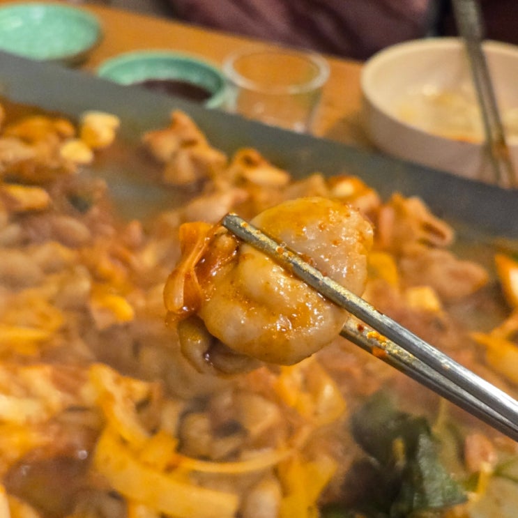  동대문 종로5가 맛집 :  더우리곱창 야채곱창 막창 양이 푸짐한 노포 추천