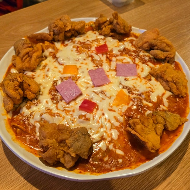  안암 맛집 추천! 27년 전통 유자유김치떡볶이에서 치킨피자김치떡볶이 즐기기