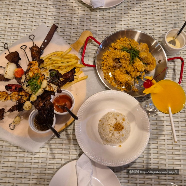  보홀 분위기 좋은 신상 맛집 내돈내산 :: KRI 레스토랑