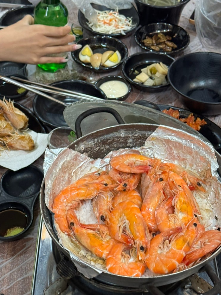 부산 대신동 왕새우무한리필 새우튀김,생새우,새우구이 새우까는집 부산 대신동 왕새우무한리필 새우튀김,생새우,새우구이 새우까는집