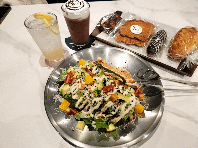  [용인 베이커리 카페 / 레이크사이드 맛집] - 라라보타닉