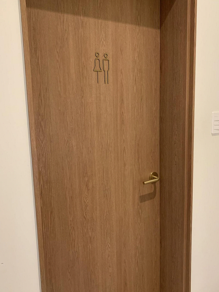  중년 여성이 선물로 선택한 울산속눈썹, 브로우라운지