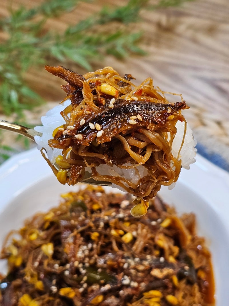 밥반찬으로 좋은 멸치 콩나물조림만들기 콩나물조림반찬만들기