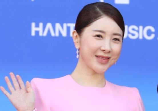 <b>서인영</b> "<b>현재</b> 이혼 소송 중"…2차례 파경설 끝에 인정했다