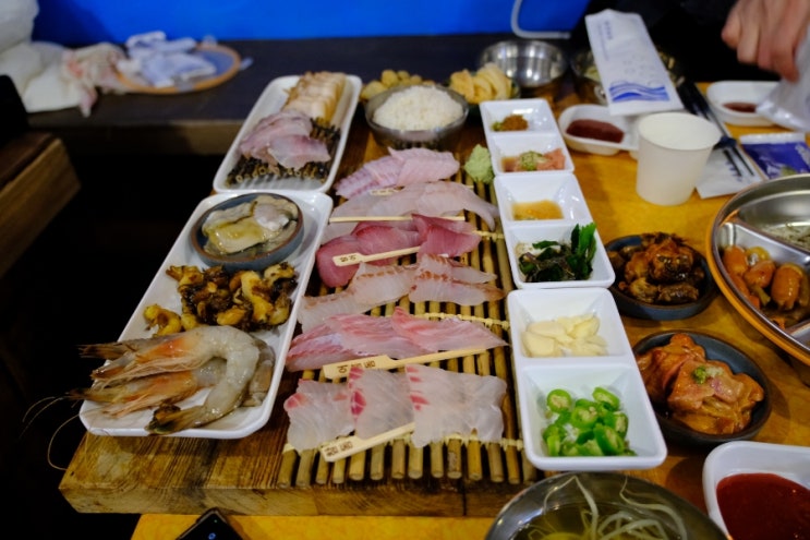  서울 삼성동 맛집 해화장은 자연산회가 맛있는 횟집으로 연말모임하기 좋은 이자카야 후기