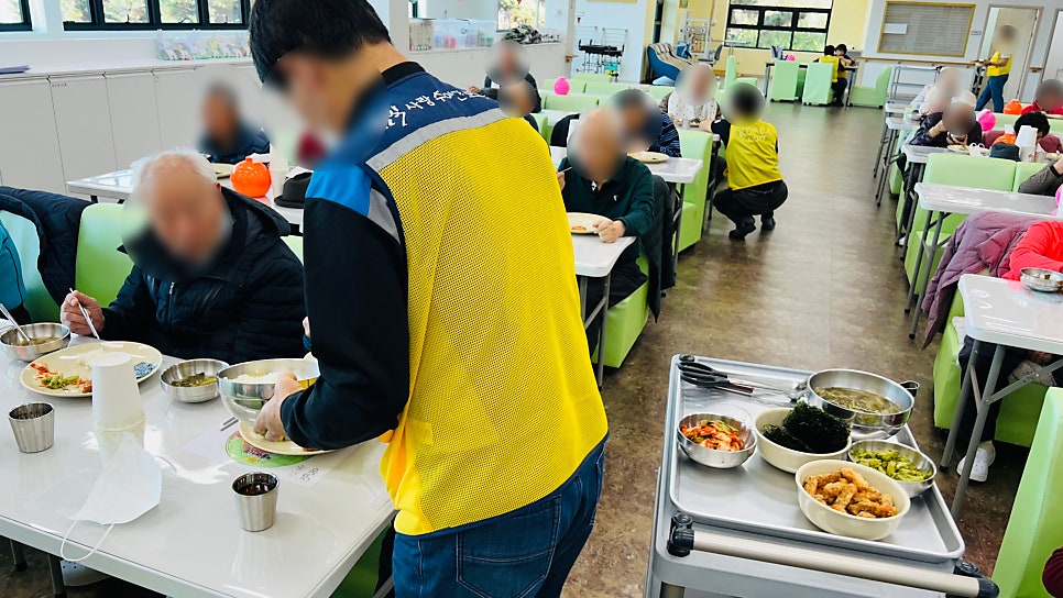 보령요양원 주간보호 건강과 행복을 돌보는 금빛사랑주야간보호센터