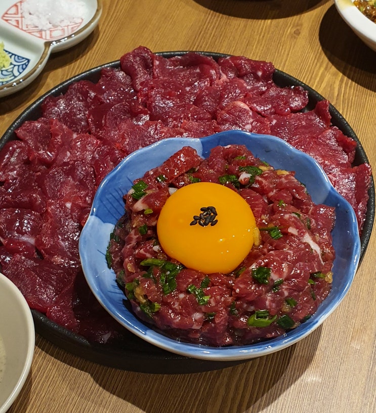 [부산 수영구] 육회와 뭉티기가 신선하고 맛있는 솟간장터