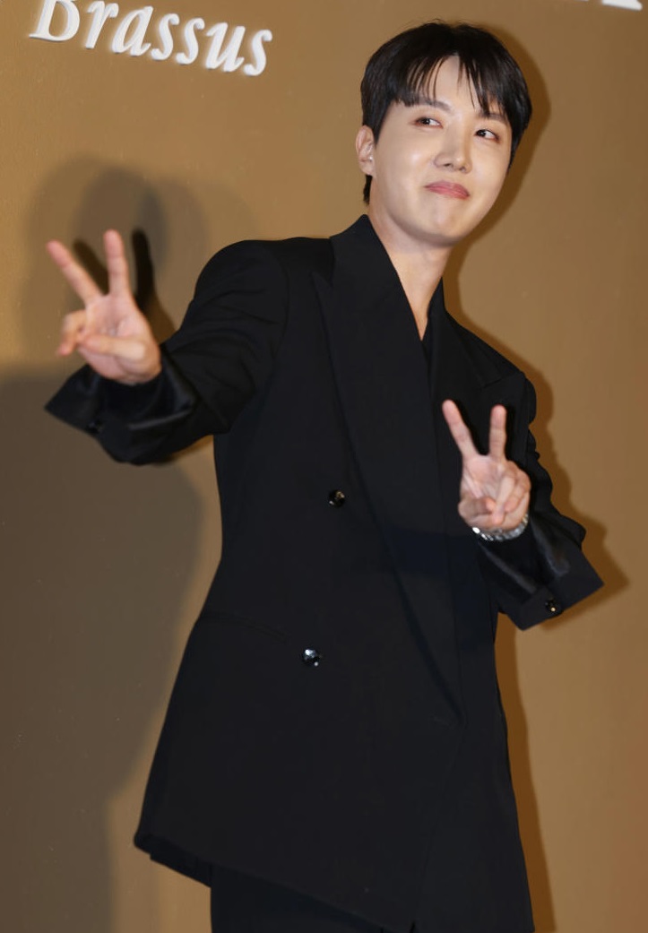 BTS <b>제이홉 나혼산</b> 출연 확정