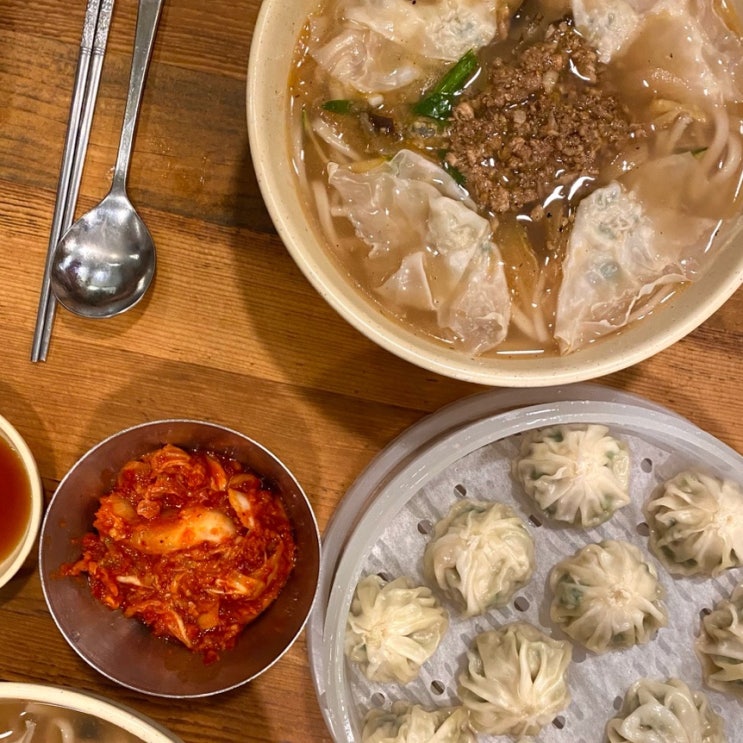  명동 겨울이면 생각나는 미슐랭 가이드 칼국수집, 명동교자 본점
