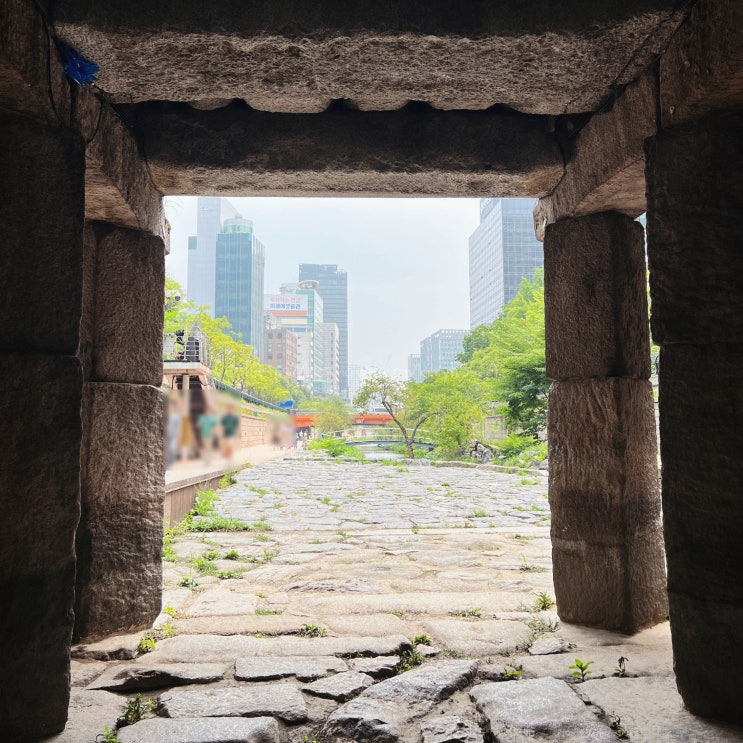  서울 역사 여행지 가볼만한곳 이방원의 원한이 서린 청계천 광통교