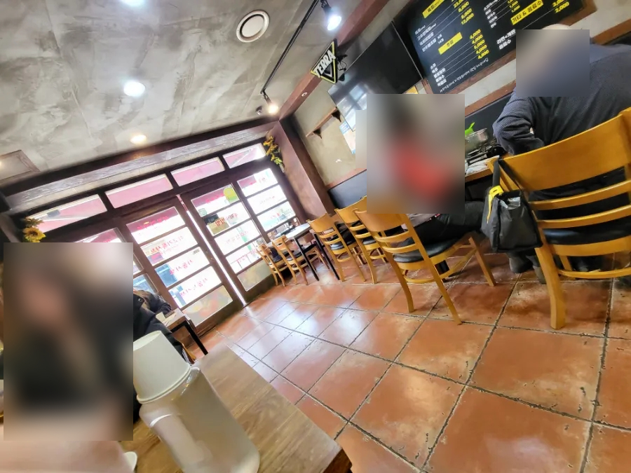 육샤육샤 계룡점 사진 4