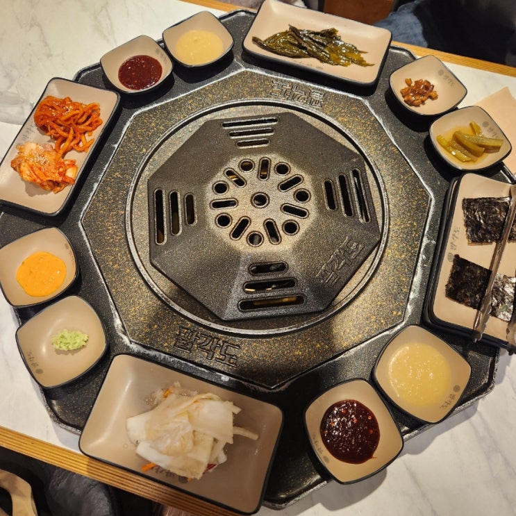  오목교역 고기집 팔각도 닭갈비 드디어 다녀왔어요