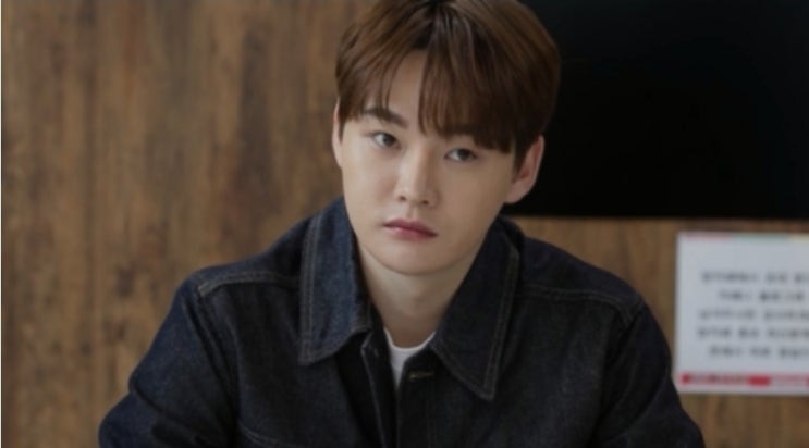 가수 <b>박서진</b> 살림남 가정사 <b>공개</b> 극단적 시도 프로필 학력 나이... 