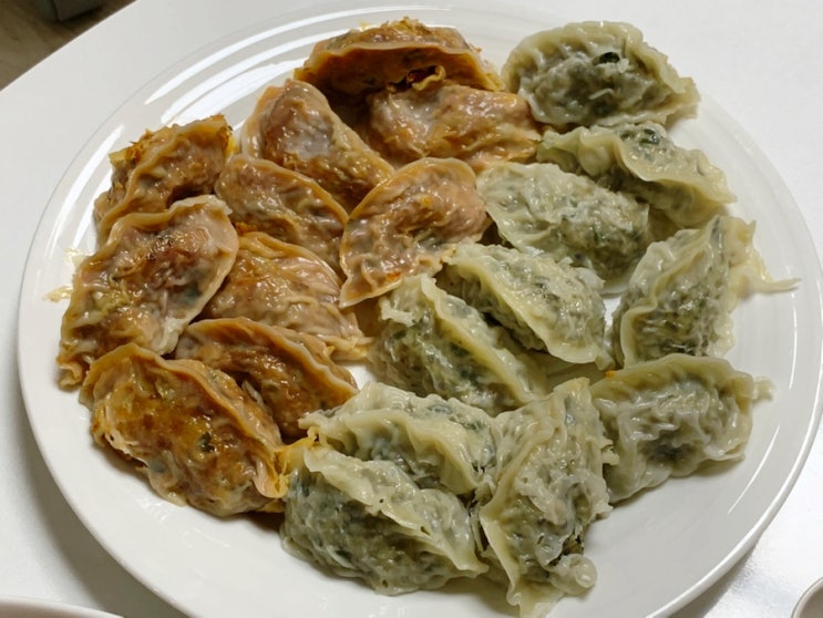 만두추천 얇은피만두 추천 <우아한만두> 고기만두 김치만두 매운김치만두 맛후기 만두추천 얇은피만두 추천 <우아한만두> 고기만두 김치만두 매운김치만두 맛후기