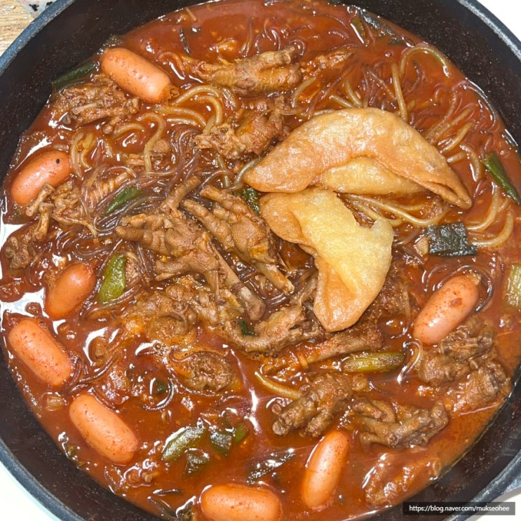  신당동 떡볶이타운 맛집 허리케인박떡볶이 닭발