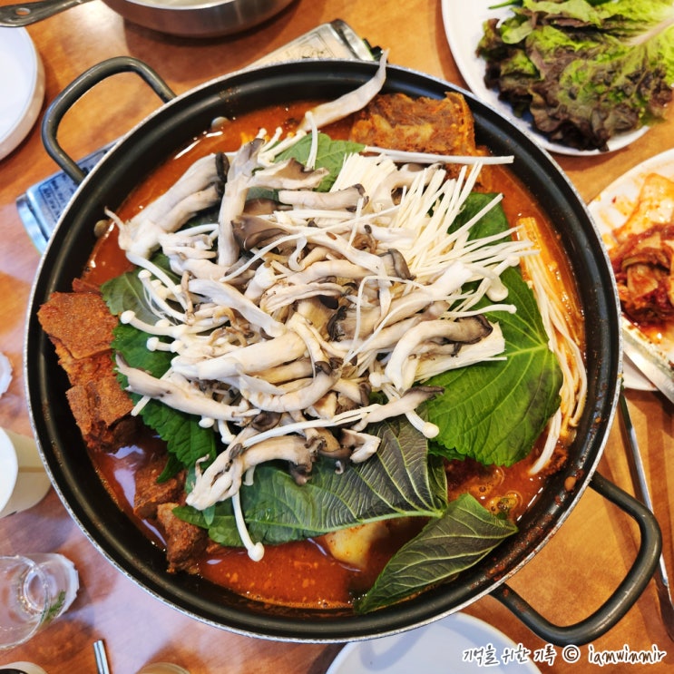 연남동 24시간 영업, 감자탕 & 쭈꾸미볶음 송가네 감자탕 연남동 24시간 영업, 감자탕 & 쭈꾸미볶음 송가네 감자탕