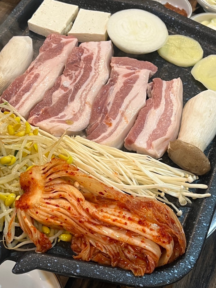  부천역 흑돼지 오겹살[한돈생돼지두루치기 부천역점]심곡동 맛집추천