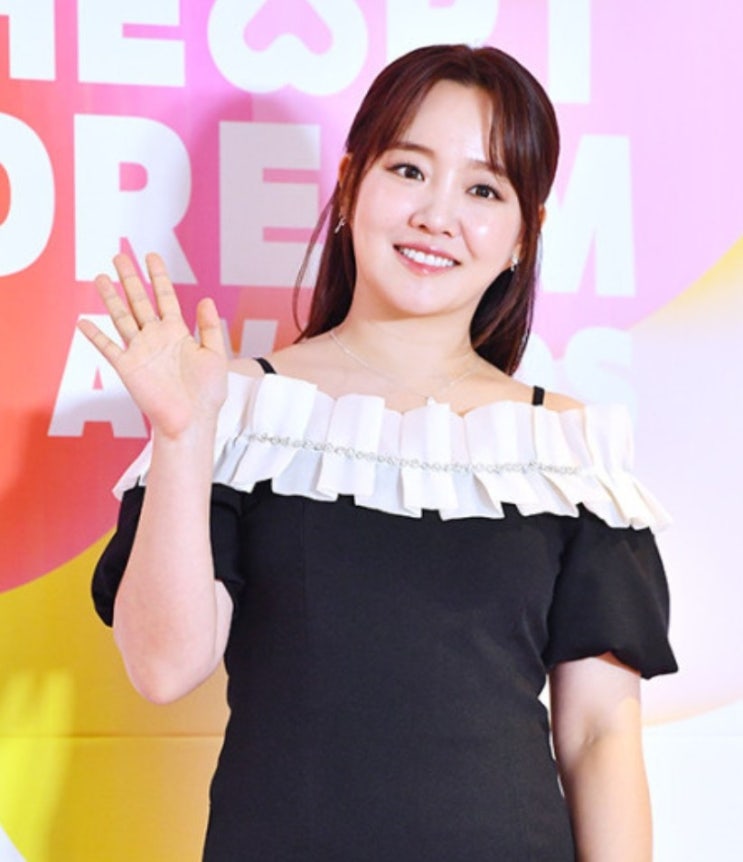 율희 <b>최민환</b> 집 38억 매수자, 알고보니 <b>윤하</b>였다