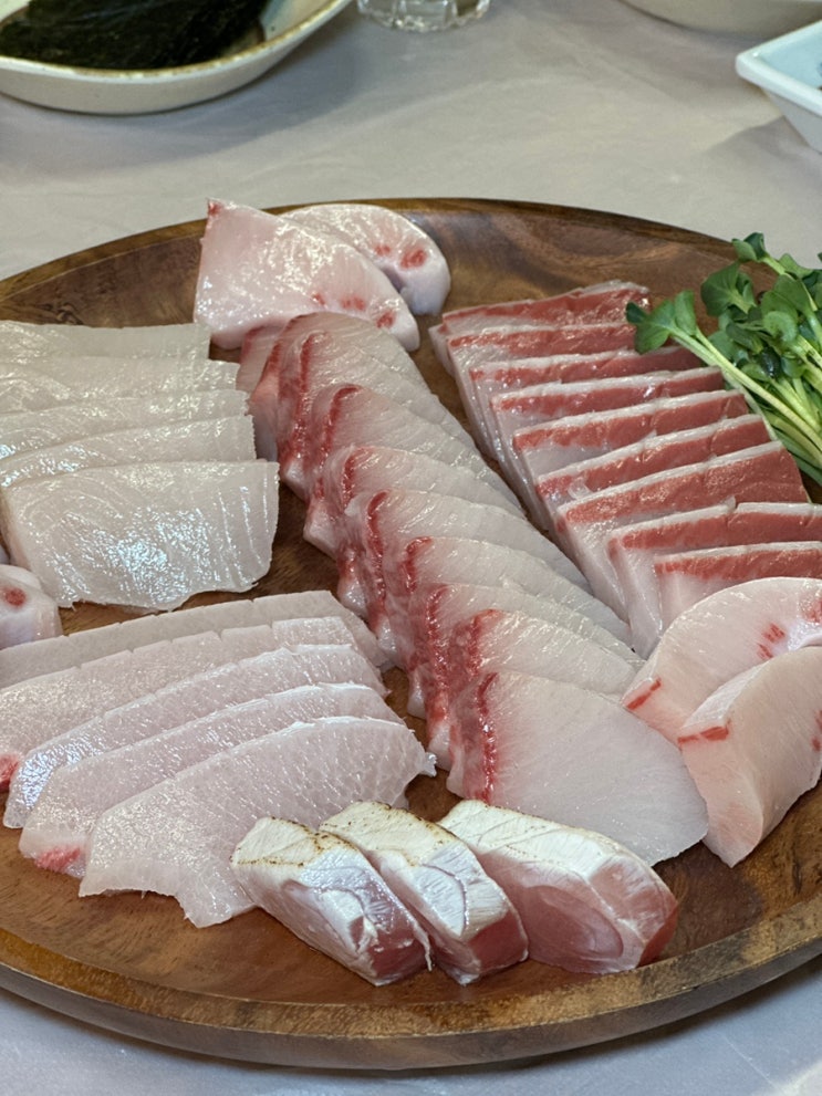  석계역 횟집 - 석관동 남해바다마차 대방어 도화새우 육사시미 우니 맛집