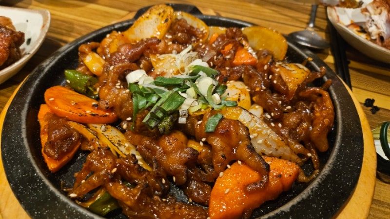 제주 노형 남문 숯불 바베큐 치킨
