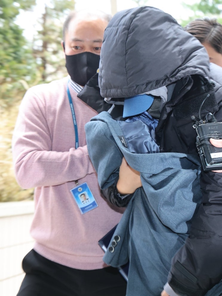 <b>이선균 협박 사건</b>, 진실의 무게는 어디로 기울까?