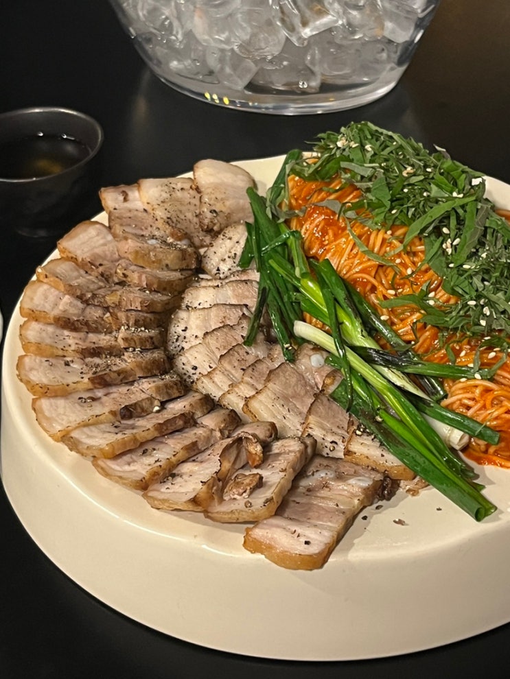  대전 봉명동 맛집 퓨전한식과 전통주의 콜라보 봉명동 원탁