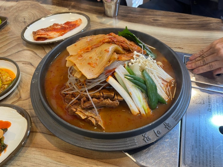 동백감자탕 맛집 참이맛 감자탕 용인동백점, 묵은지감자탕에 솥밥 완전 맛나요!
