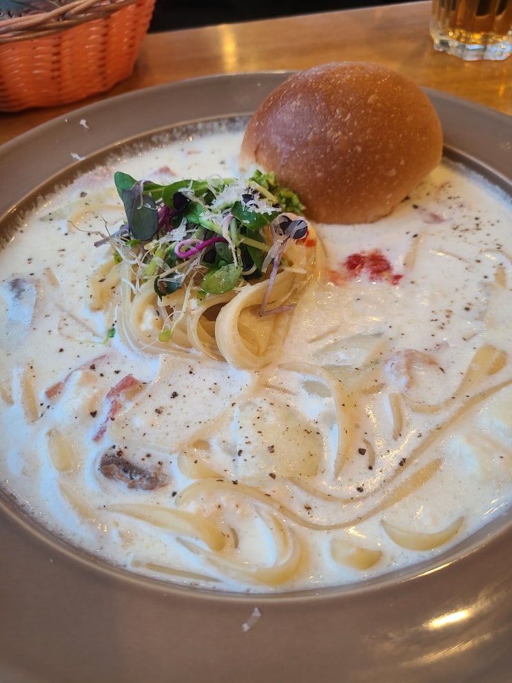  주문진맛집 사천010 | 색다른 초당순두부 파스타 전문적인 돈까스 맛