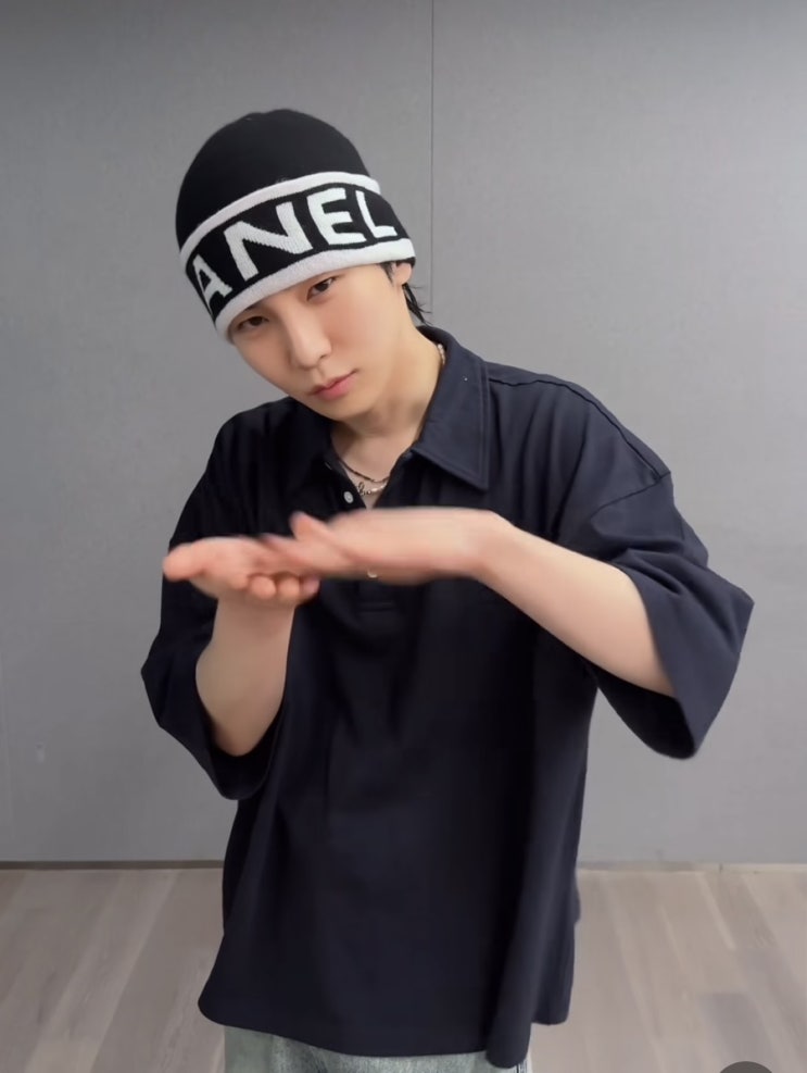  블프 특집 샤넬 세일 2탄!) 샤넬 레터링 로고 캐시미어 비니 AAA142