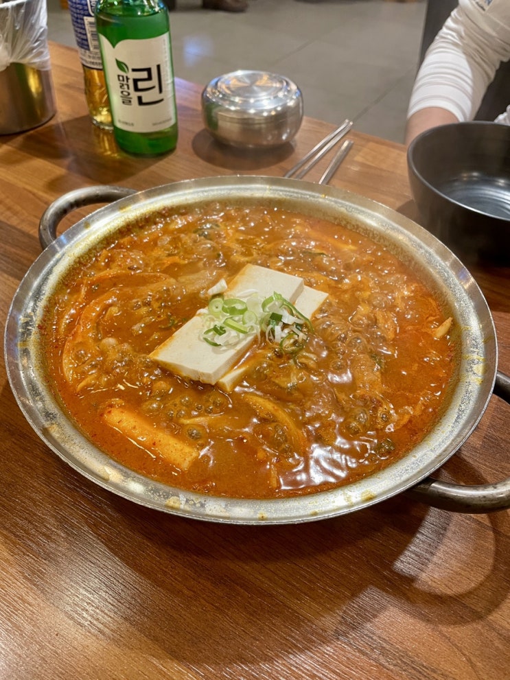 운동후 짜글이와 소주한잔 인생찌개집 성성동 배부장찌개 / 천안식후감
