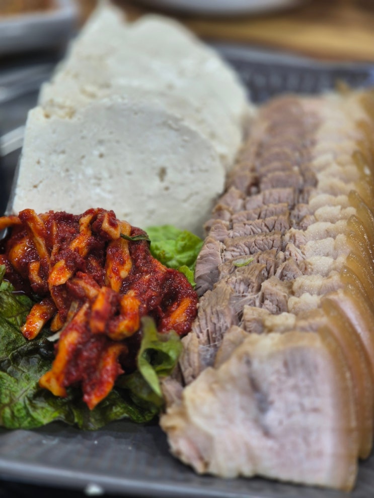  대전 롯데백화점 맛집 가성비 맛집 부뚜막 두부마을 두부수육보쌈과 청국장