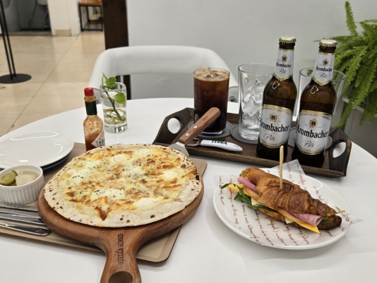  대학로 카페 추천 파티오33 피자, 샌드위치 맛집