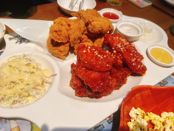 안양<b>범계</b><b>술집</b> 치킨 펀비어킹 안양 <b>범계</b>역점 안주 맛있네요.