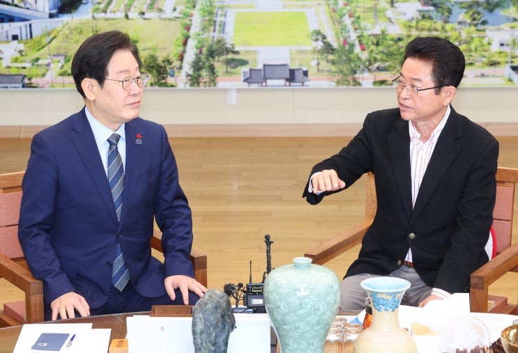 이철우 경북지사, <b>이재명</b> 더불어민주당 <b>대표</b>에게 TK통합 등... 