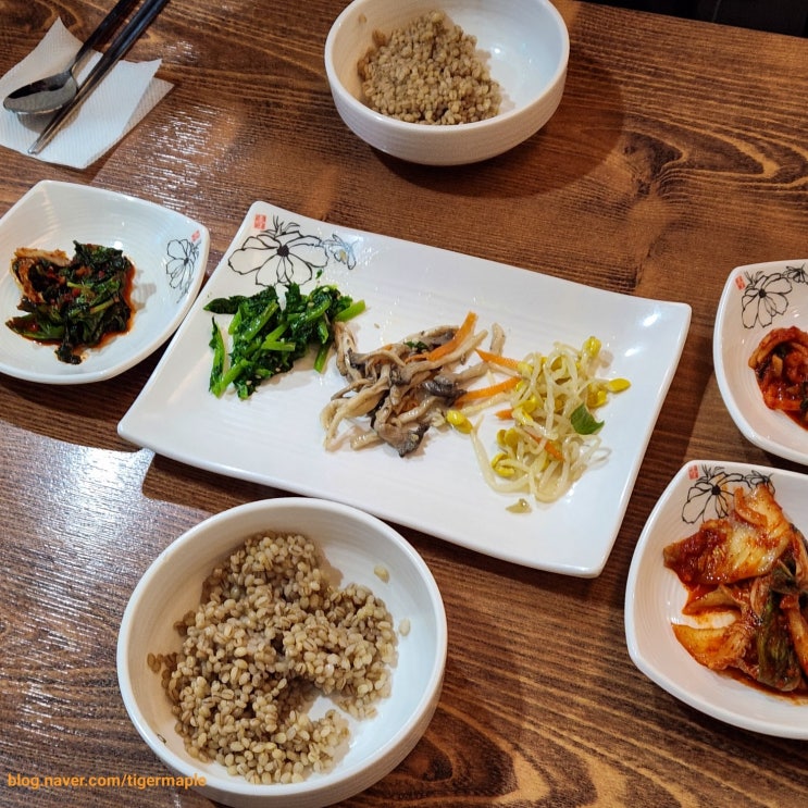인천 인하대학교 후문 유명한 맛집 한식 백반 점심 밥집 용현동 인하칼국수 인천 인하대학교 후문 유명한 맛집 한식 백반 점심 밥집 용현동 인하칼국수