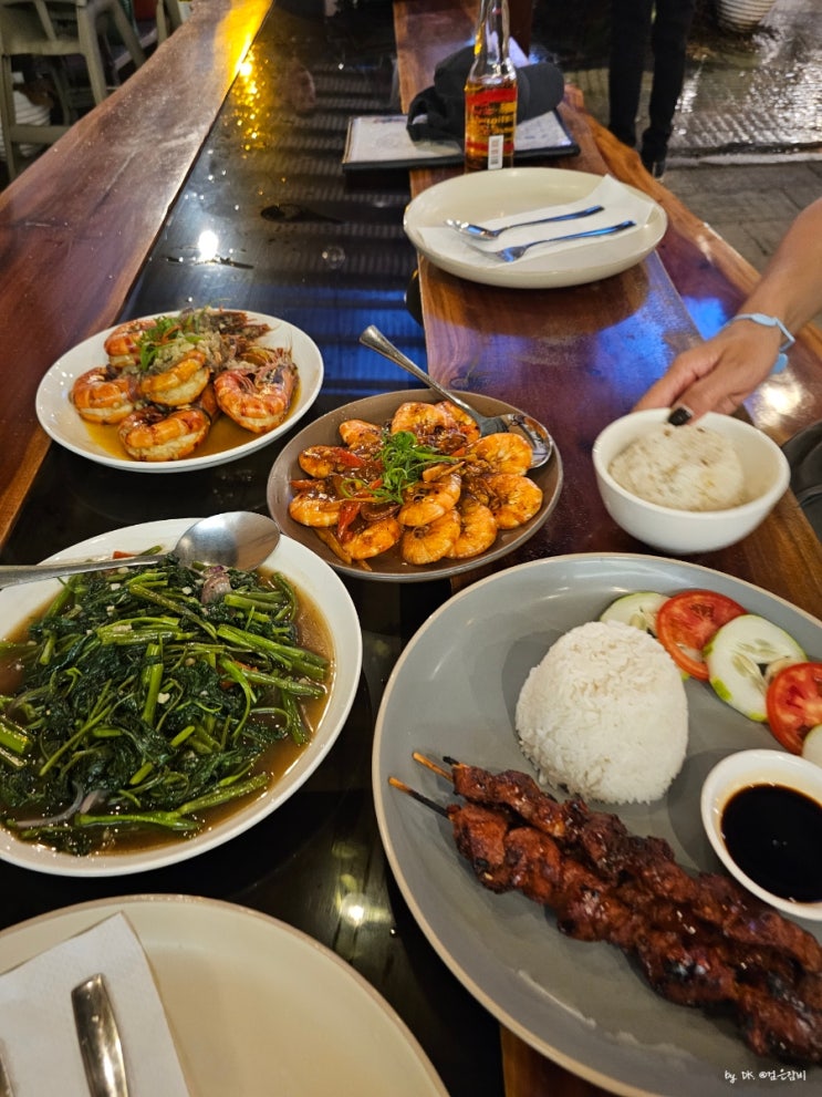  직접 먹어 본 필리핀 보홀 씨푸드는 알로나비치에 위치한 찐맛집 가이아스가든이 최고