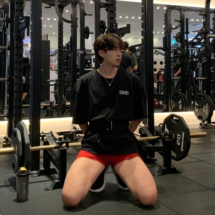  짐웨어 브랜드 고하더 오버핏 반팔 착용샷 후기
